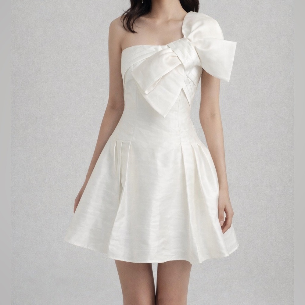 Rosee de Matin One Shoulder Bow Detail Mini Bridal Wedding Dress Large EUC